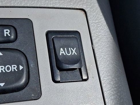 Used 2009 Toyota RAV4 4WD image 20