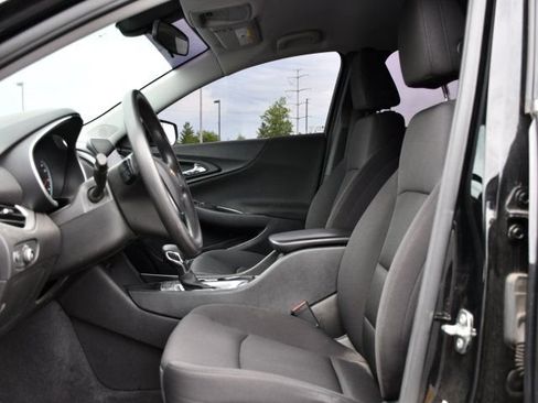 Used 2022 Chevrolet Malibu LS FWD image 15