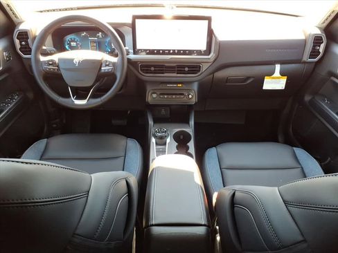 New 2025 Ford Bronco Sport Outer Banks w/ Outer Banks Tech Package+ AWD/4WD image 10