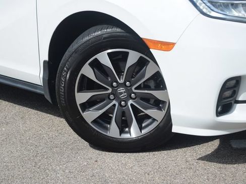 Used 2024 Honda Odyssey EX-L image 30