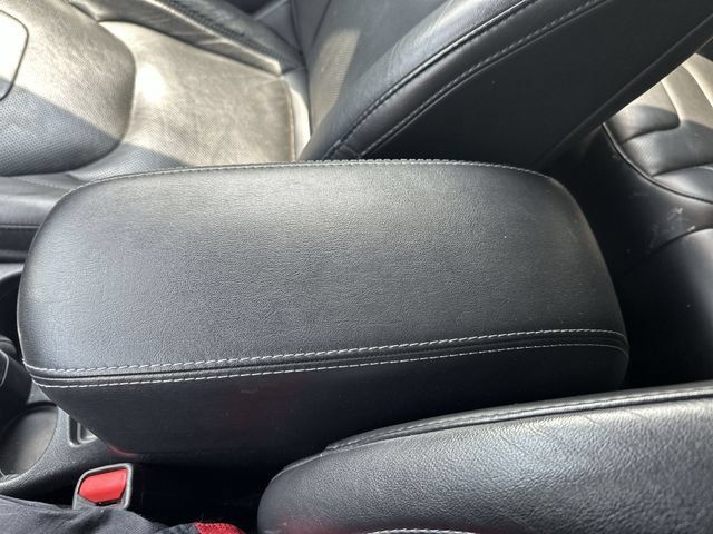 Used 2019 Jeep Cherokee Limited AWD/4WD image 25