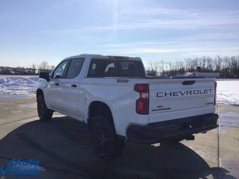 Used 2026 Chevrolet Silverado 1500 Custom Trail Boss w/ Turbomax Blackout Package image 7