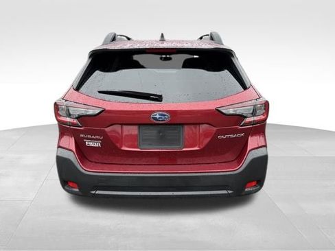 Certified 2025 Subaru Outback Premium AWD/4WD image 5
