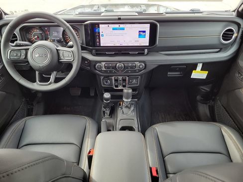 New 2026 Jeep Gladiator Sport AWD/4WD image 15
