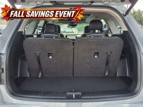 Used 2025 Kia Sorento SX FWD image 13