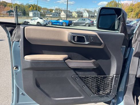 Used 2022 Ford Bronco Wildtrak image 34