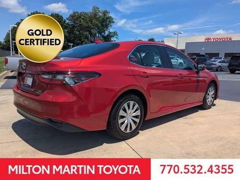 Certified 2023 Toyota Camry LE FWD image 3
