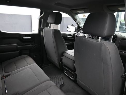 Used 2022 Chevrolet Silverado 1500 Custom image 46