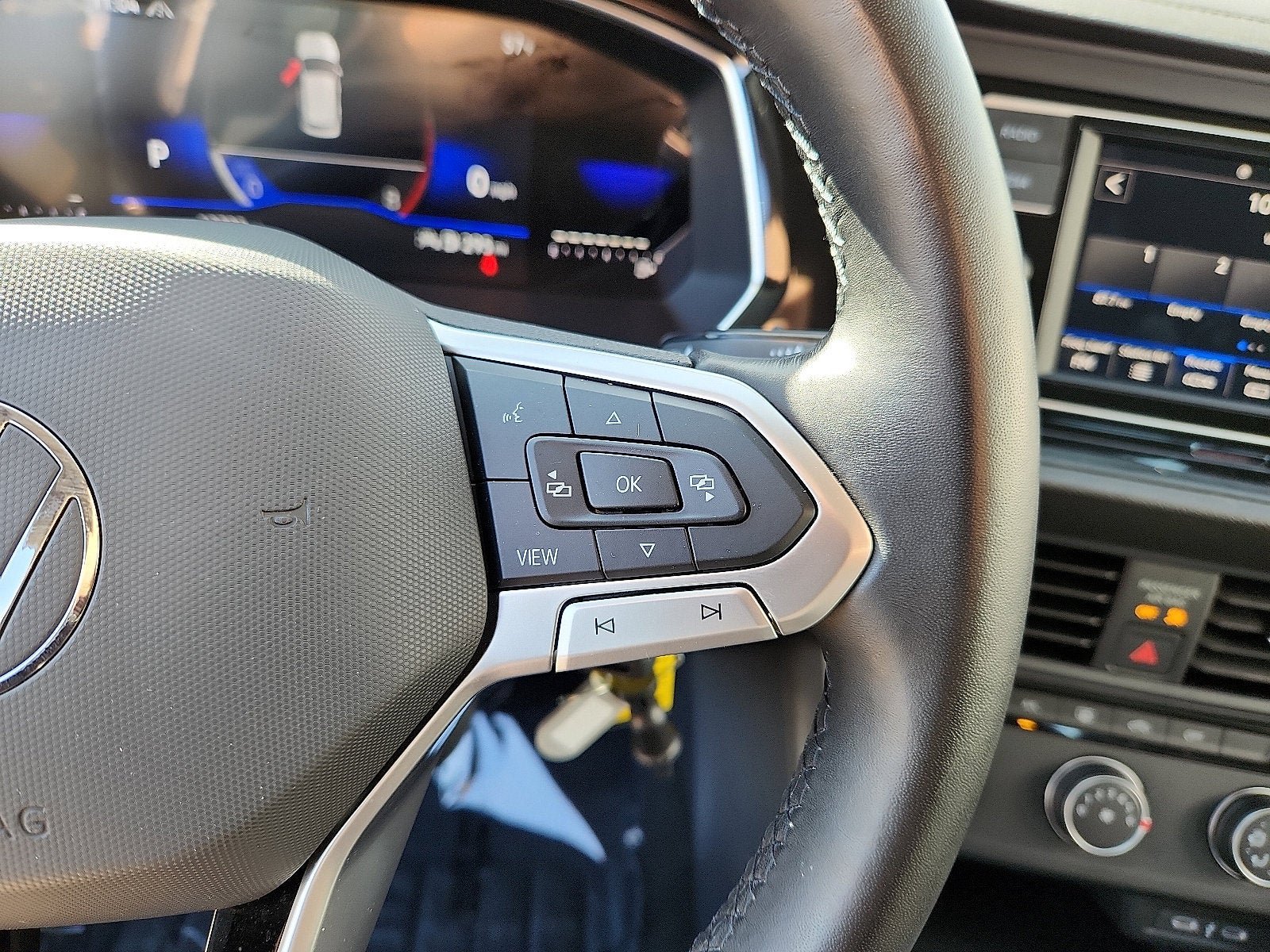 Certified 2023 Volkswagen Jetta S FWD image 21