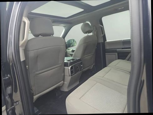 Used 2016 Ford F150 XLT w/ Equipment Group 302A Luxury image 14