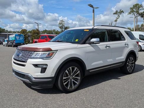 Used 2018 Ford Explorer Platinum AWD/4WD image 7