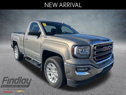 Used 2017 GMC Sierra 1500 SLE w/ SLE Preferred Package