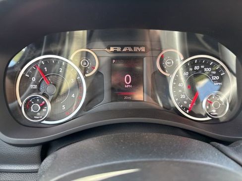 New 2025 RAM 2500 Tradesman AWD/4WD image 29