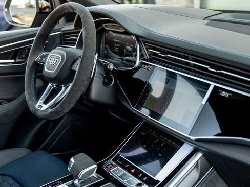 New 2026 Audi RS Q8 performance image 29