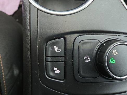 Used 2019 GMC Terrain SLT w/ Preferred Package image 27