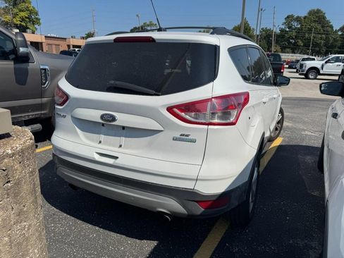 Used 2013 Ford Escape SE FWD image 10