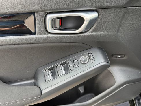 Used 2022 Honda Civic EX image 23