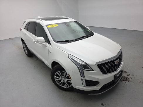 Used 2022 Cadillac XT5 Premium Luxury AWD/4WD image 1