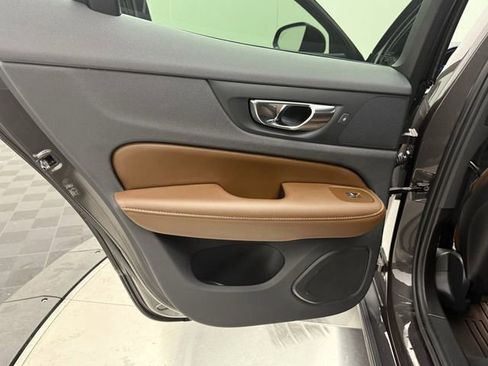 Certified 2023 Volvo S60 B5 Ultimate image 24