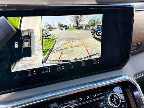 Used 2025 GMC Sierra 3500 Denali Ultimate AWD/4WD image 14