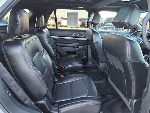 Used 2016 Ford Explorer Sport w/ Equipment Group 401A image 34