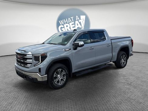 Used 2025 GMC Sierra 1500 SLE w/ Preferred Package AWD/4WD image 8
