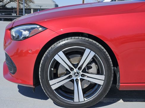 Used 2023 Mercedes-Benz C 300 Sedan image 11