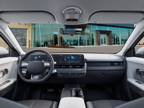 New 2027 Hyundai Ioniq 5 SE RWD image 11
