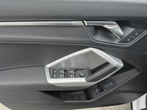 New 2025 Audi Q3 2.0T Premium image 20
