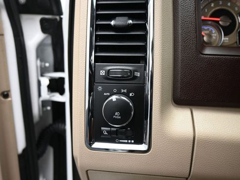 Used 2017 RAM 2500 Longhorn image 12