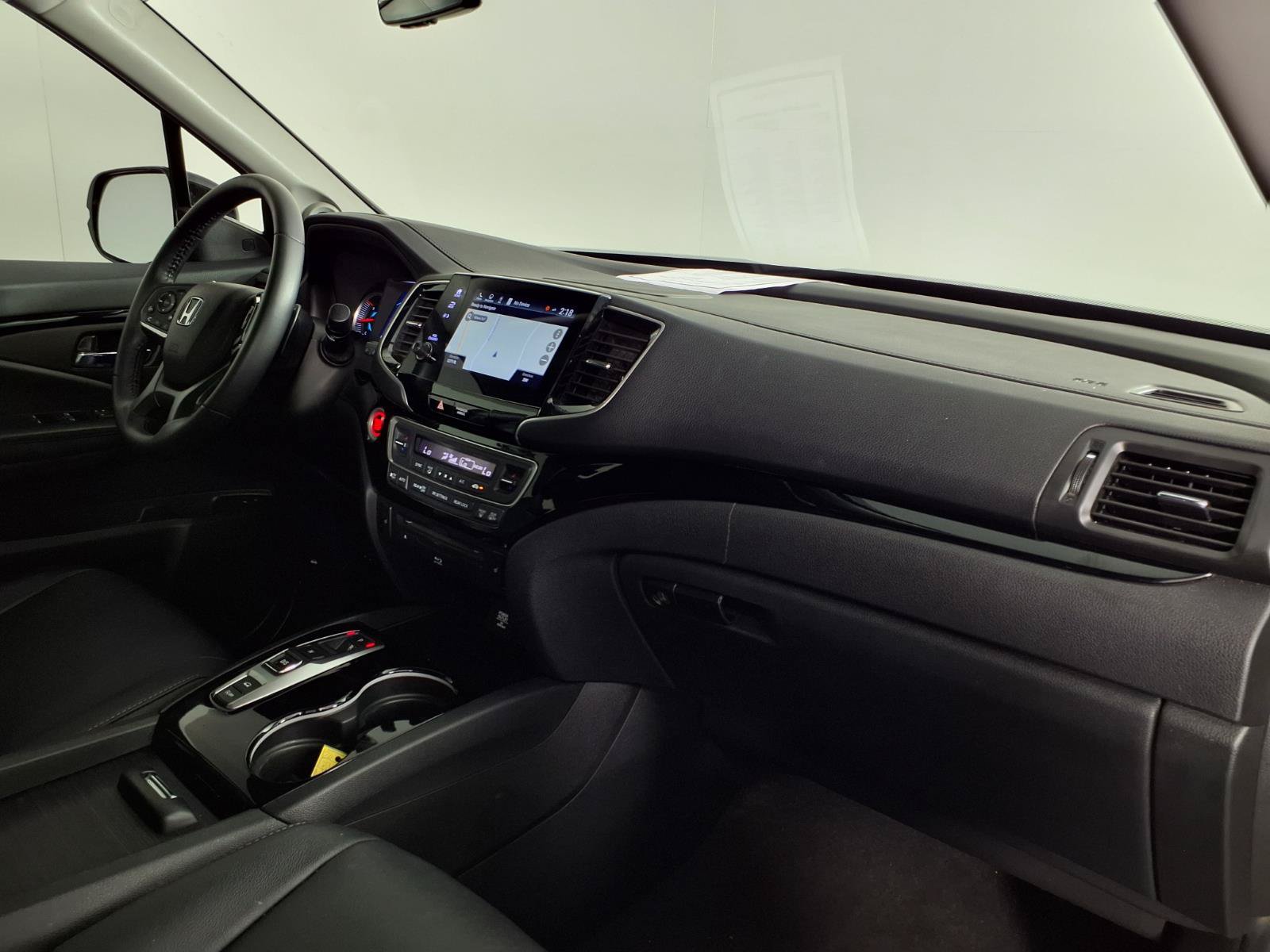 Used 2022 Honda Pilot Touring image 9