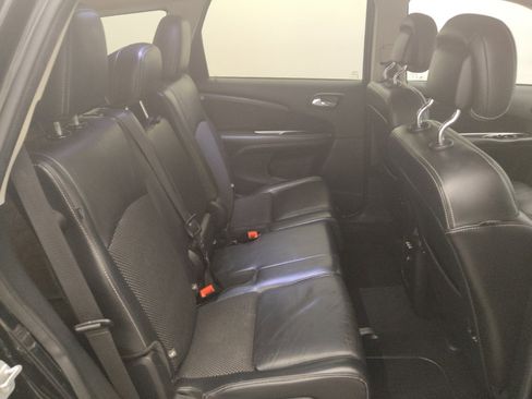 Used 2018 Dodge Journey Crossroad FWD image 19