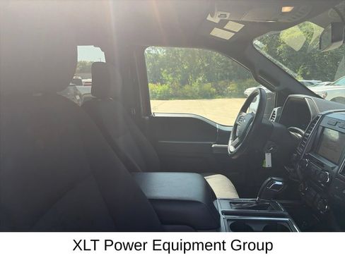 Used 2018 Ford F150 XLT w/ Equipment Group 302A Luxury AWD/4WD image 13