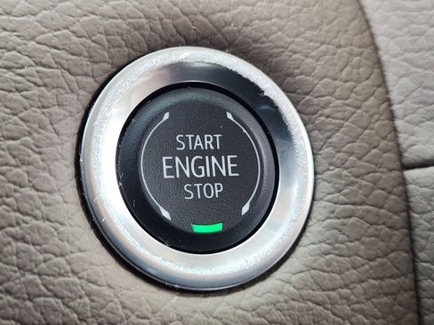 Used 2024 GMC Yukon XL Denali w/ Advanced Technology Package RWD image 21