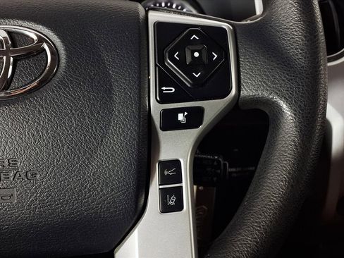 Used 2018 Toyota Tundra SR5 image 19