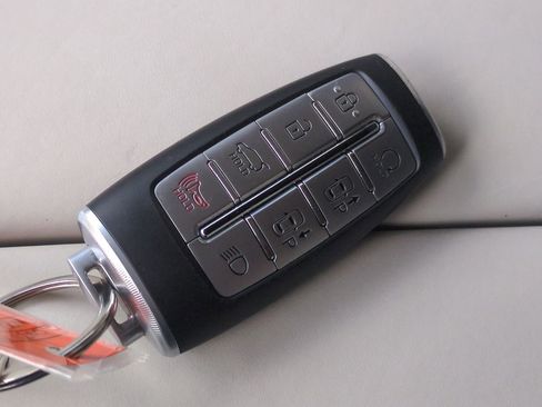 Used 2023 Genesis GV80 3.5T w/ Prestige Package image 29