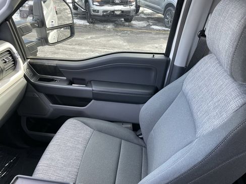 Used 2023 Ford F350 XLT w/ XLT Premium Package image 22