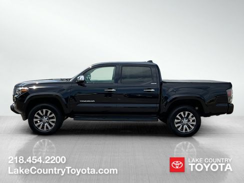 Used 2020 Toyota Tacoma Limited AWD/4WD image 2