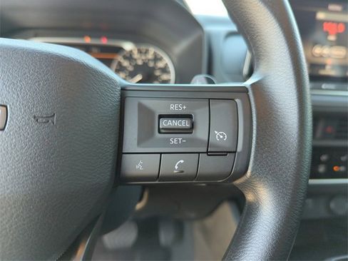 Certified 2025 Nissan Rogue S image 37