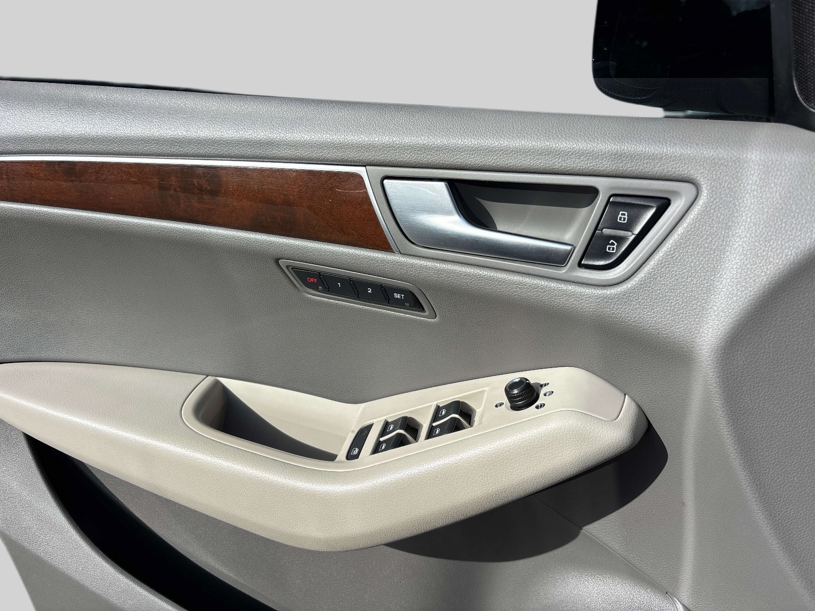 Used 2012 Audi Q5 3.2 Premium Plus AWD/4WD image 17