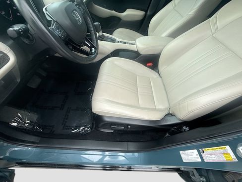 Used 2024 Honda HR-V EX-L image 18
