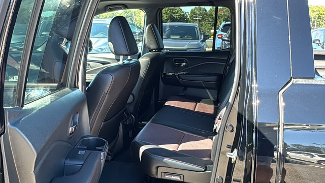 Used 2023 Honda Ridgeline Black Edition image 24