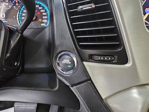 Used 2017 GMC Yukon Denali w/ Open Road Package image 39