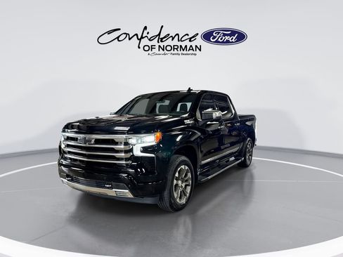 Used 2023 Chevrolet Silverado 1500 High Country AWD/4WD image 3