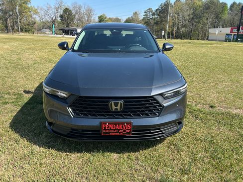 Used 2024 Honda Accord EX-L image 3