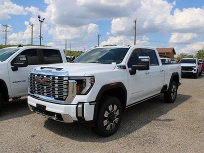 New 2025 GMC Sierra 2500 Denali w/ Technology Package