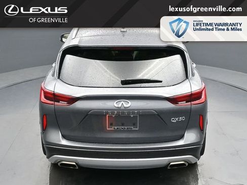 Used 2022 INFINITI QX50 Luxe FWD image 21
