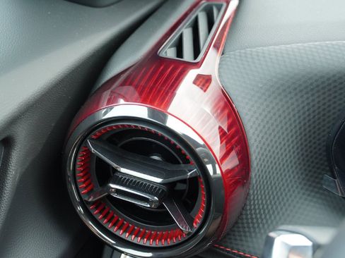 Used 2025 Chevrolet Equinox RS image 25