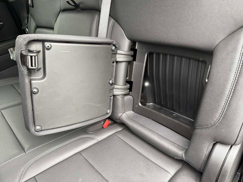 Used 2022 Chevrolet Silverado 1500 RST w/ Convenience Package II image 26