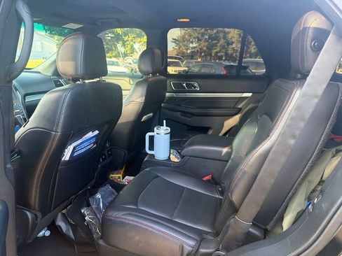 Used 2016 Ford Explorer Sport w/ Equipment Group 401A AWD/4WD image 9